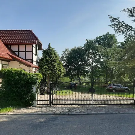 Haus Landvogt Am *